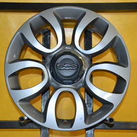 Használt Fiat 500L (6/2-2010)(HA)(JF)Használt alufelni 17coll 5x98