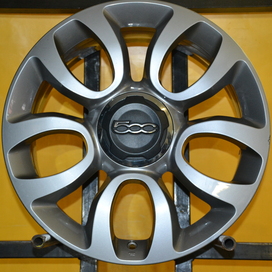 Használt Fiat 500L (6/2-2010)(HA)(JF)Használt alufelni 17coll 5x98